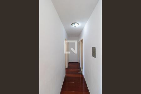 Apartamento para alugar com 80m², 3 quartos e sem vaga Apartamento para alugar com 80m², 3 quartos e sem vagaCorredor