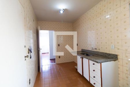 Apartamento para alugar com 80m², 3 quartos e sem vaga Apartamento para alugar com 80m², 3 quartos e sem vagaCozinha