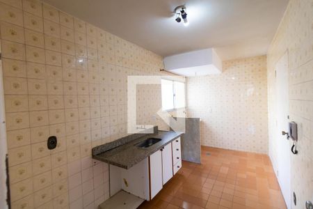 Apartamento para alugar com 80m², 3 quartos e sem vaga Apartamento para alugar com 80m², 3 quartos e sem vagaCozinha