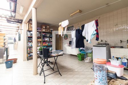 Casa à venda com 130m², 2 quartos e 2 vagasQuintal