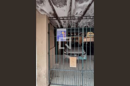 Casa à venda com 130m², 2 quartos e 2 vagasFachada