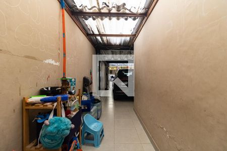 Casa à venda com 130m², 2 quartos e 2 vagasEntrada