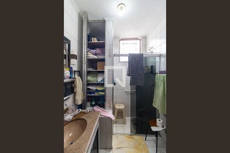 Casa à venda com 130m², 2 quartos e 2 vagasBanheiro