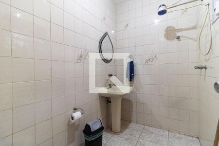 Casa à venda com 130m², 2 quartos e 2 vagasBanheiro da Área Externa