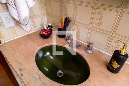 Casa à venda com 187m², 3 quartos e 2 vagasBanheiro da Suíte 1