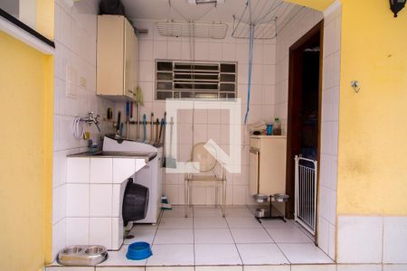 Casa à venda com 187m², 3 quartos e 2 vagasÁrea de Serviço