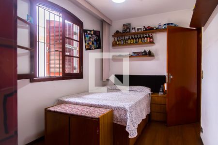 Casa à venda com 187m², 3 quartos e 2 vagasSuíte 2