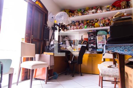 Casa à venda com 187m², 3 quartos e 2 vagasEdícula