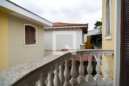 Casa à venda com 187m², 3 quartos e 2 vagasVaranda