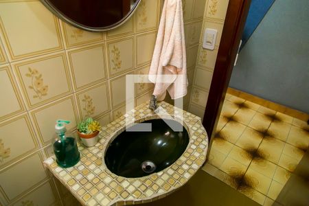 Casa à venda com 187m², 3 quartos e 2 vagasLavabo