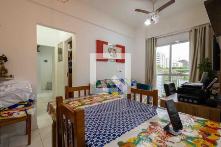 Sala de apartamento à venda com 2 quartos, 49m² em Barra da Tijuca, Rio de Janeiro