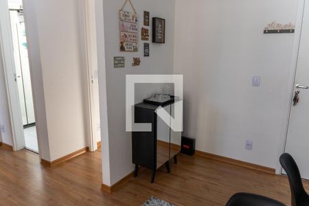 Sala de apartamento à venda com 2 quartos, 59m² em Jardim Padroeira, Osasco