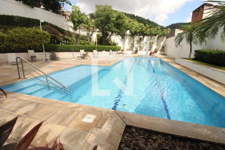 Apartamento para alugar com 53m², 2 quartos e 1 vagaÁrea comum - Piscina