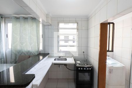 Apartamento para alugar com 48m², 2 quartos e 1 vaga Apartamento para alugar com 48m², 2 quartos e 1 vagaCozinha e Área de Serviço