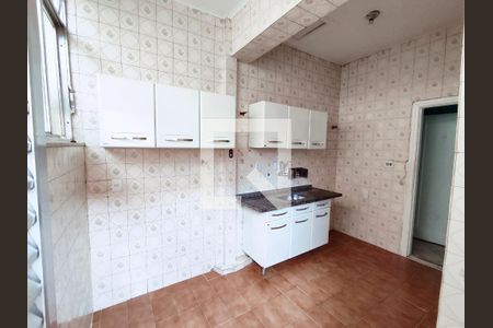 Apartamento à venda com 55m², 2 quartos e sem vagaCozinha