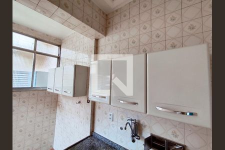 Apartamento à venda com 55m², 2 quartos e sem vagaCozinha