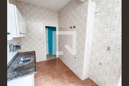 Apartamento à venda com 55m², 2 quartos e sem vagaCozinha