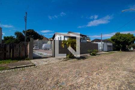 Vista da Rua de casa para alugar com 2 quartos, 278m² em Ipanema, Porto Alegre