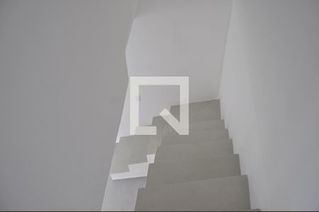 Casa à venda com 35m², 2 quartos e sem vagaEscada