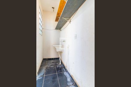 Casa para alugar com 64m², 1 quarto e 1 vagaÁrea de Serviço