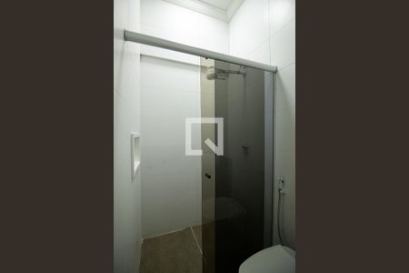 Banheiro social - box de apartamento para alugar com 1 quarto, 30m² em Copacabana, Rio de Janeiro