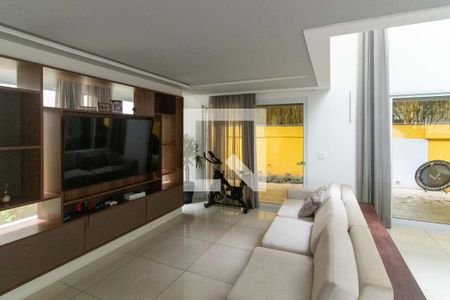 Sala de casa à venda com 4 quartos, 405m² em Parque dos Príncipes, São Paulo