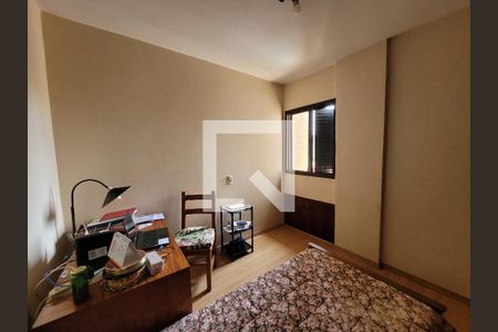 Apartamento para alugar com 135m², 3 quartos e 1 vaga Apartamento para alugar com 135m², 3 quartos e 1 vagaQuarto 2