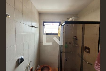 Apartamento para alugar com 135m², 3 quartos e 1 vaga Apartamento para alugar com 135m², 3 quartos e 1 vagaBanheiro da Suíte