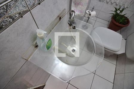 Casa à venda com 213m², 4 quartos e 2 vagasLavabo 