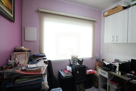 Casa à venda com 213m², 4 quartos e 2 vagasQuarto 4