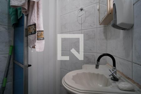 Casa à venda com 150m², 3 quartos e 2 vagasBanheiro 2 