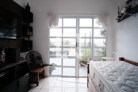 Casa à venda com 150m², 3 quartos e 2 vagasQuarto 2 