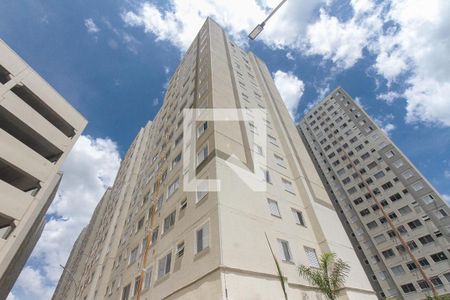 Apartamento para alugar com 43m², 2 quartos e 1 vaga Apartamento para alugar com 43m², 2 quartos e 1 vagaFachada
