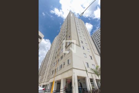 Apartamento para alugar com 43m², 2 quartos e 1 vaga Apartamento para alugar com 43m², 2 quartos e 1 vagaFachada