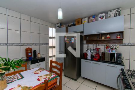 Apartamento à venda com 65m², 2 quartos e 1 vaga Apartamento à venda com 65m², 2 quartos e 1 vagaCozinha