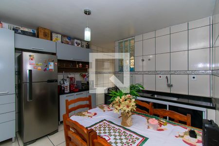 Apartamento à venda com 65m², 2 quartos e 1 vaga Apartamento à venda com 65m², 2 quartos e 1 vagaCozinha
