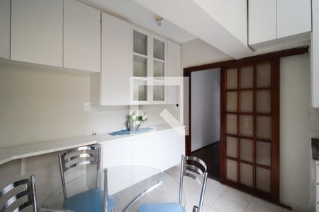 Cozinha de casa à venda com 2 quartos, 149m² em Indianópolis, São Paulo