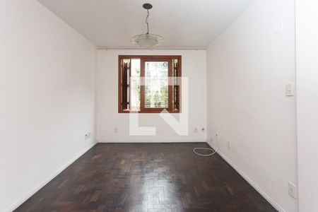 Sala de apartamento para alugar com 3 quartos, 77m² em Petrópolis, Porto Alegre