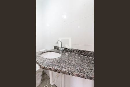 Apartamento para alugar com 38m², 2 quartos e sem vagaBanheiro