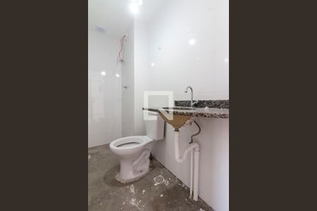 Apartamento para alugar com 38m², 2 quartos e sem vagaBanheiro