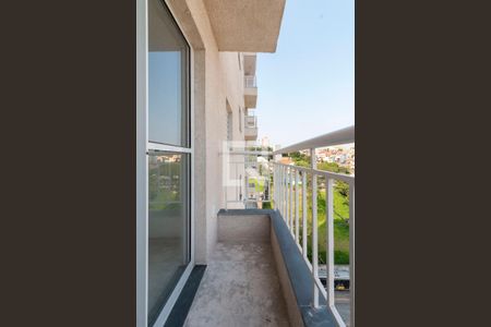 Varanda de apartamento para alugar com 2 quartos, 38m² em Vila Carmosina, São Paulo