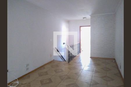 Sala de casa à venda com 3 quartos, 125m² em Jardim Sonia, São Paulo