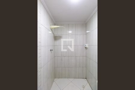 Casa para alugar com 100m², 2 quartos e sem vaga Casa para alugar com 100m², 2 quartos e sem vagaBanheiro Suíte 1