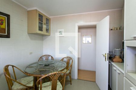 Apartamento à venda com 155m², 3 quartos e 2 vagasCozinha