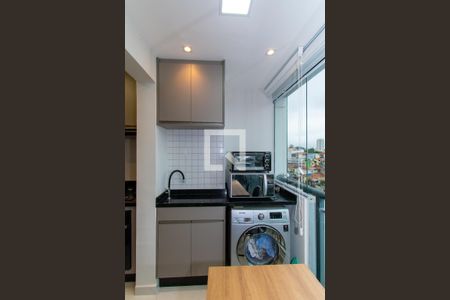 Apartamento à venda com 45m², 2 quartos e 1 vaga Apartamento à venda com 45m², 2 quartos e 1 vagaÁrea de Serviço