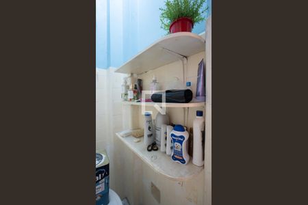 Apartamento à venda com 80m², 3 quartos e sem vaga Apartamento à venda com 80m², 3 quartos e sem vagaBanheiro