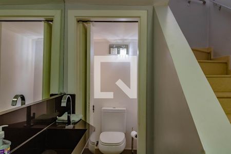 Casa à venda com 262m², 3 quartos e 2 vagas Casa à venda com 262m², 3 quartos e 2 vagasLavabo