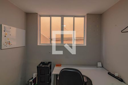 Casa à venda com 262m², 3 quartos e 2 vagas Casa à venda com 262m², 3 quartos e 2 vagasQuarto de Serviço