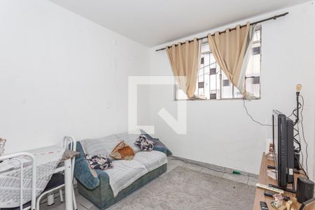 Casa à venda com 237m², 3 quartos e 2 vagas Casa à venda com 237m², 3 quartos e 2 vagasCasa 2 - Sala