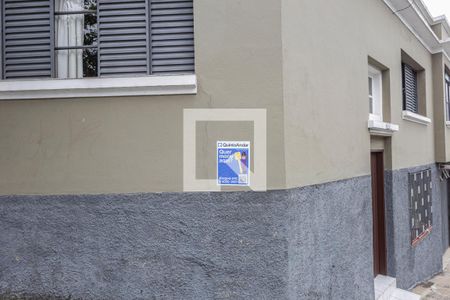 Casa à venda com 237m², 3 quartos e 2 vagas Casa à venda com 237m², 3 quartos e 2 vagasPlaquinha